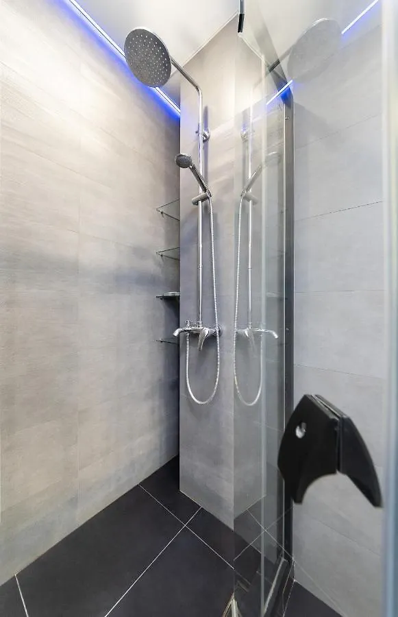 Modern loft style apartment Kiev 0*,  Ucrania